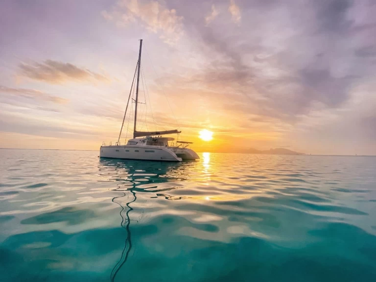 Location Catamaran à Athènes - Lagoon Lagoon 42