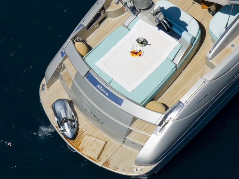 Louer Yacht avec ou sans skipper Riva à Italie