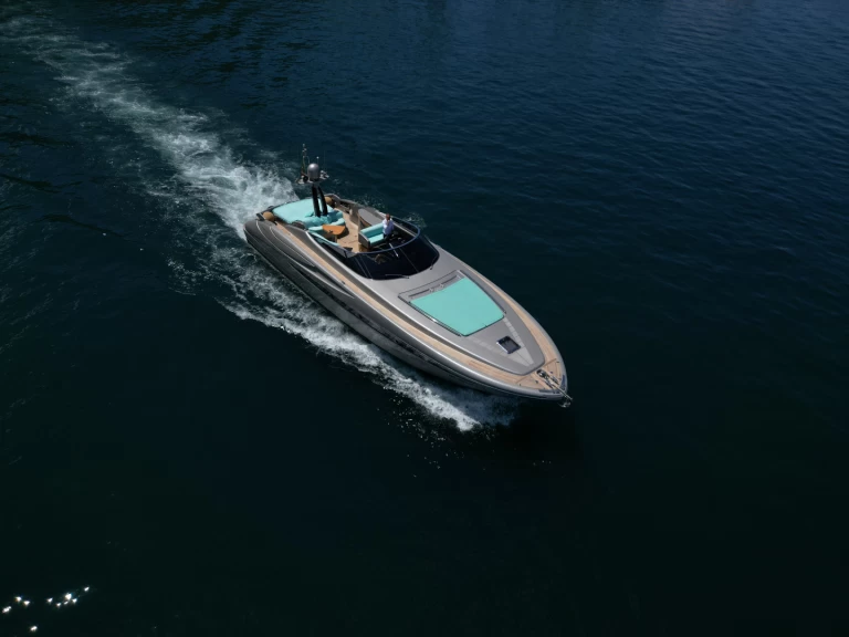 Location Yacht Riva avec permis