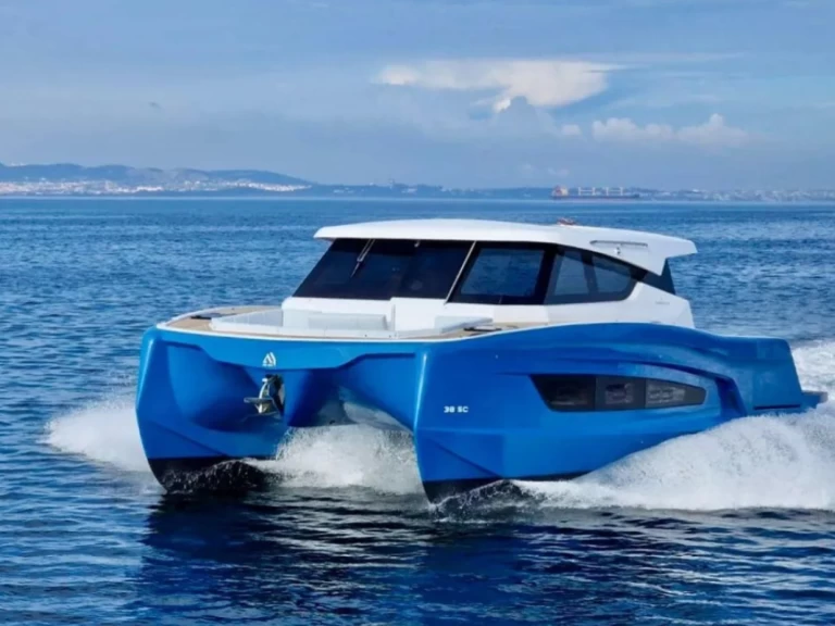 Aventura Aventura 38 SC a louer à Cogolin