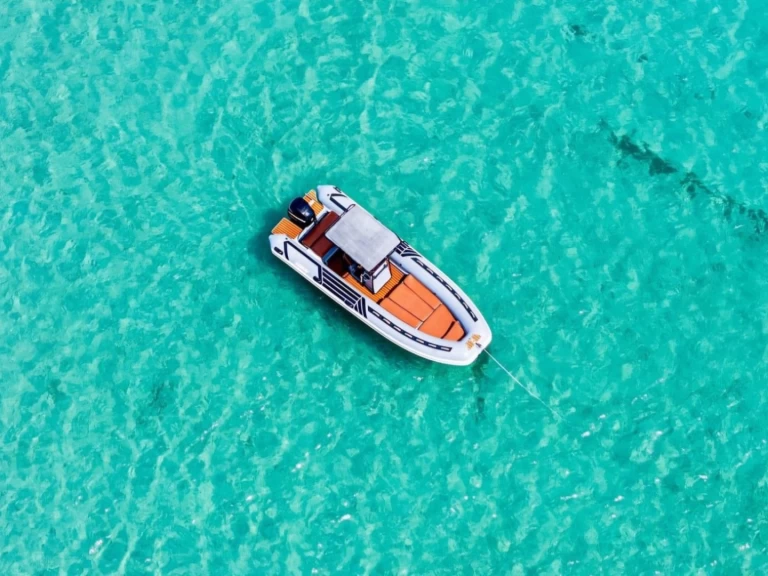 Location bateau Sacs Sacs S 640 à Cagliari sur Samboat