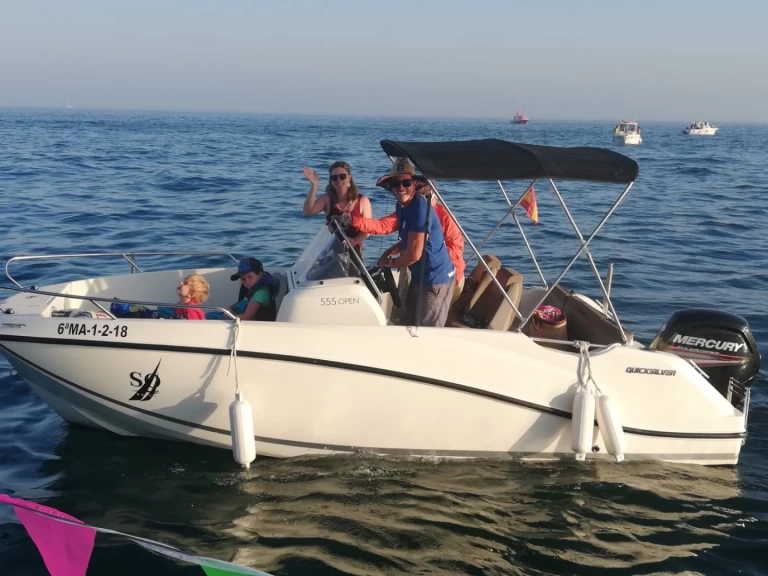 Location Bateau à moteur à Estepona - Quicksilver Activ 555 Open