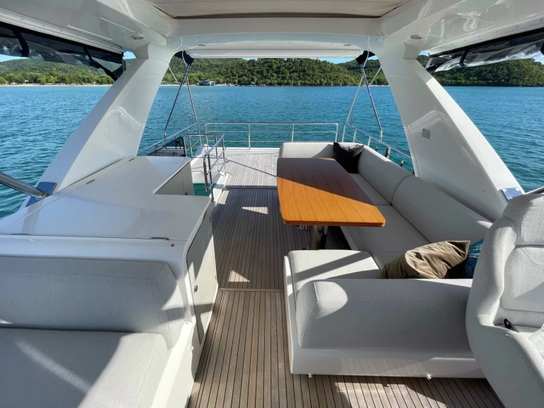 Yacht à louer à Phuket (Ville) au meilleur prix