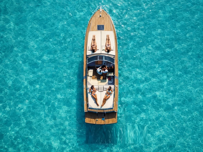 Location Bateau à moteur à Sorrento - Itama Itama 38