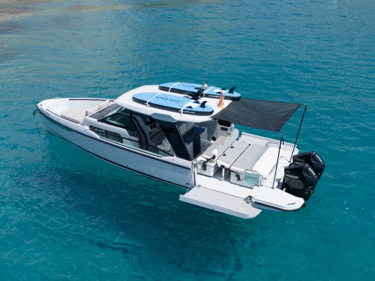 Location Bateau à moteur Saxdor avec permis