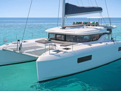 Catamaran for rent Benítses at the best price