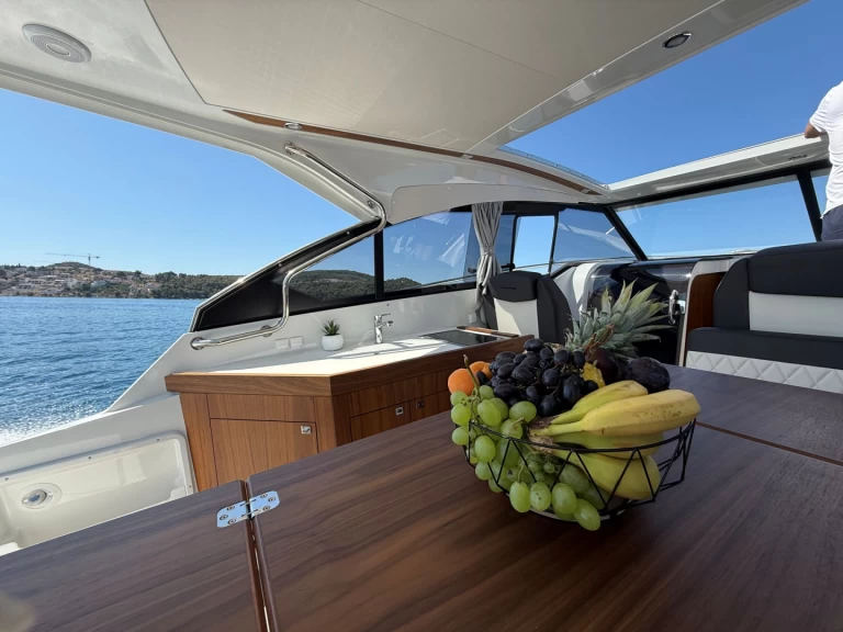 Location à Trogir - Grandezza Grandezza 34 OC sur SamBoat