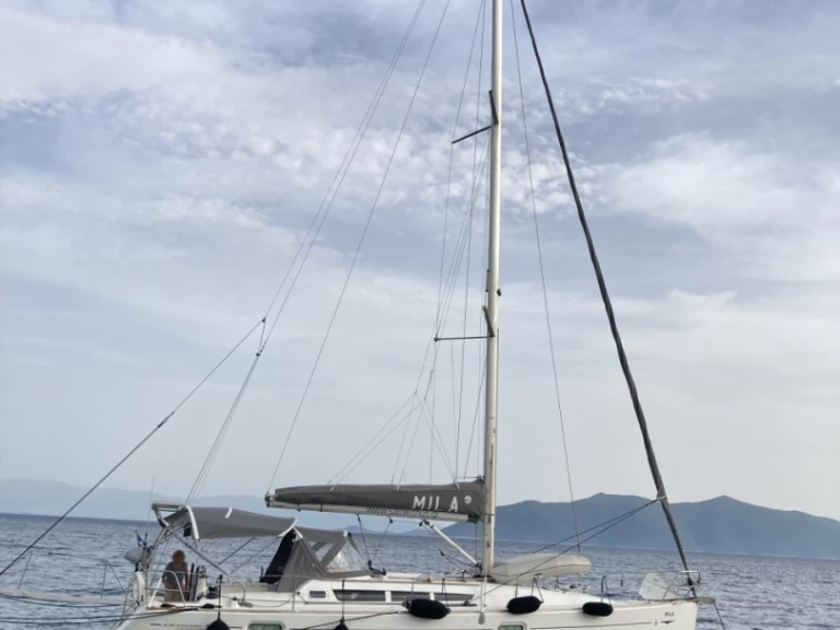 Jeanneau Sun Odyssey 42i a louer à Dème de Vólos