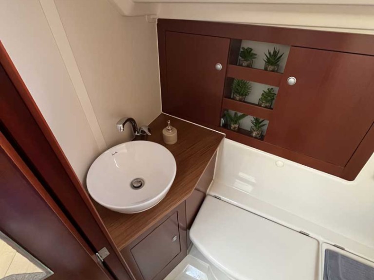 Location bateau Hanse Hanse 385 à Thessalonique (Ville) sur Samboat