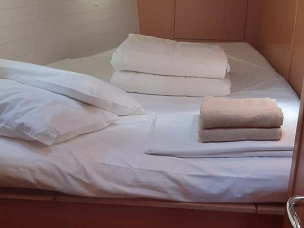 Location bateau Trogir pas cher Cruiser 45