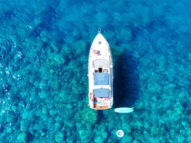 Motorboot mit oder ohne Skipper Astondoa mieten in Puerto Deportivo Puerto Rico