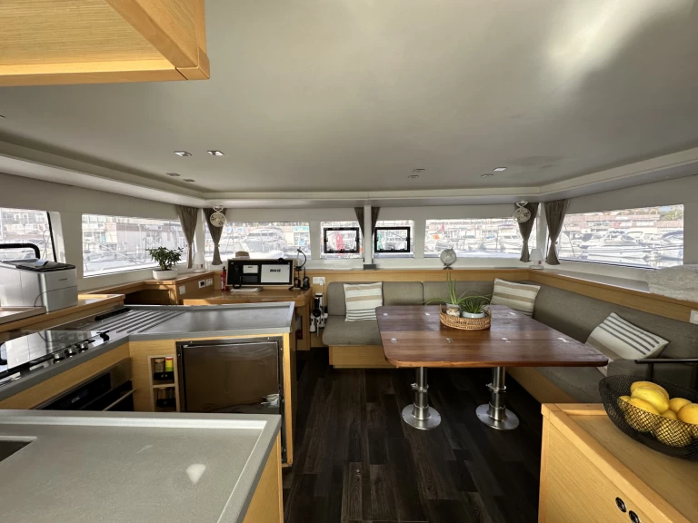 Catamaran à louer à Hyères au meilleur prix