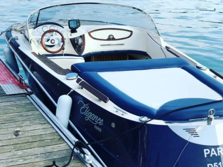 Quicksilver Classic 20 a louer à Saint-Cloud