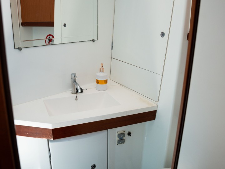 Location bateau Bénéteau Oceanis 46 à Álimos sur Samboat