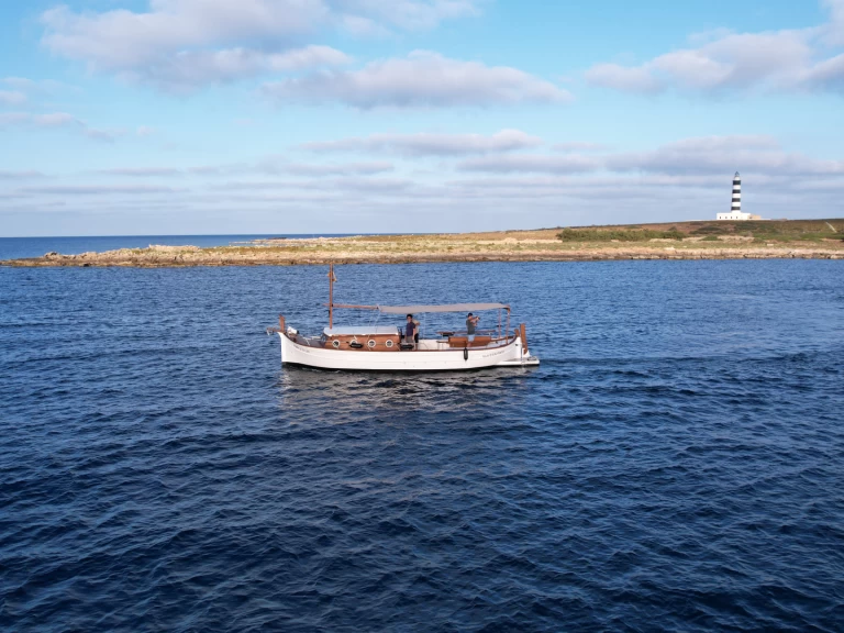 Location bateau Port Mahon pas cher llaut menorquin