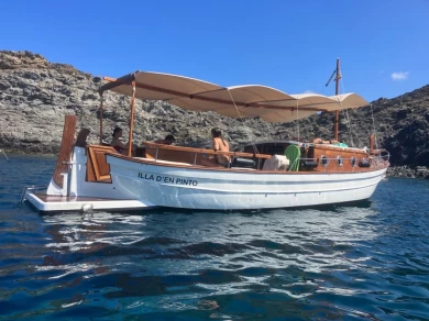 Motorboat rental in Port Mahon - Capeador llaut menorquin