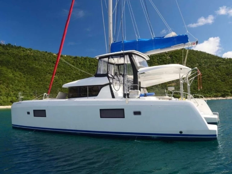 Location Catamaran à Lefkáda - Lagoon Lagoon 42, 2020,  Air Condition, Generator, Water maker, Solar panel, 2 SUP offered free