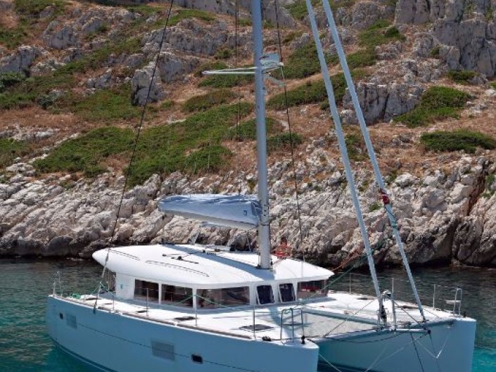 Louer Catamaran avec ou sans skipper Lagoon à Pomer