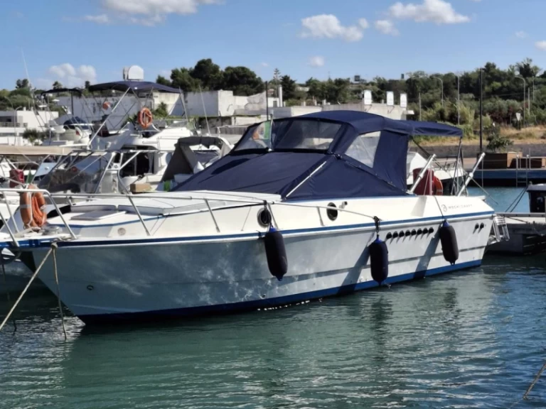 Mochi Craft Mochi 40 a louer à Taranto