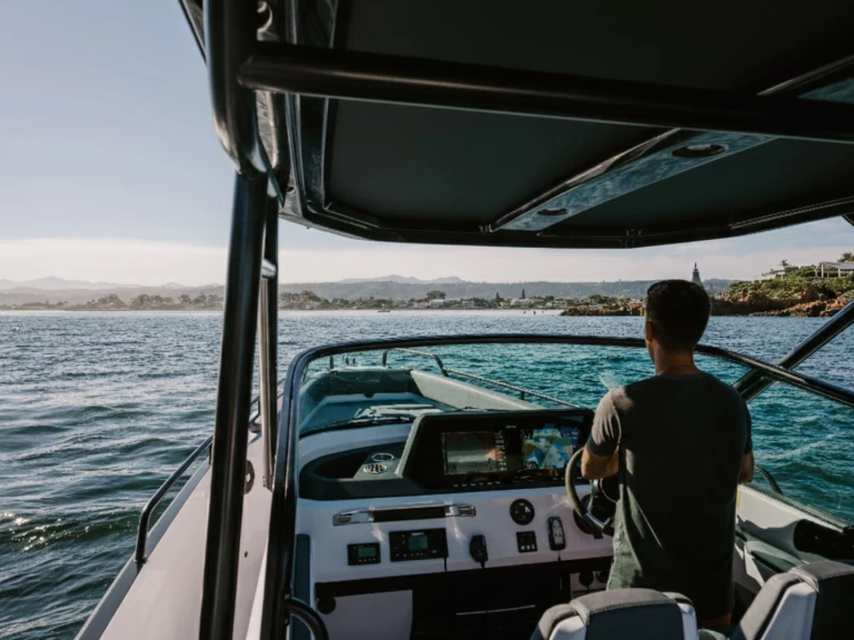 Location Bateau à moteur Axopar avec permis