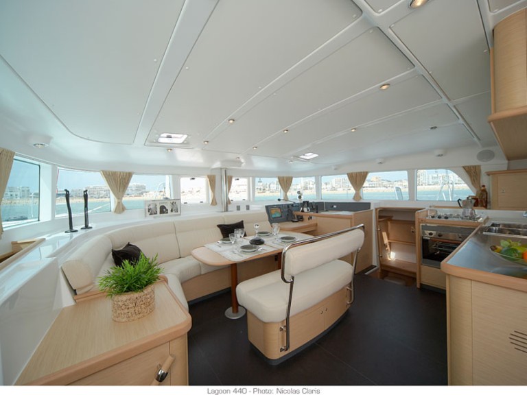 Catamaran à louer à Préveza au meilleur prix