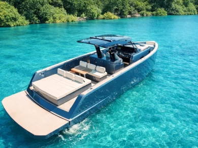 Pronajmout si Pardo Yachts Pardo 43 v Saint-Tropez