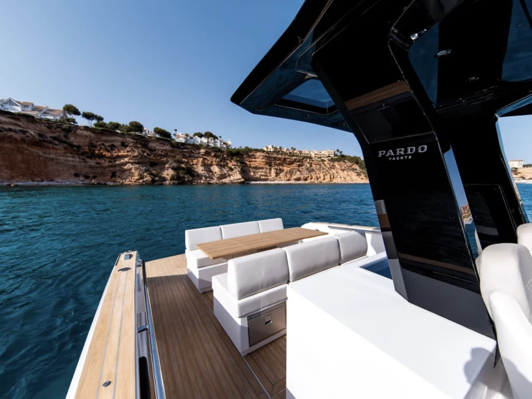 Louez un Pardo Yachts Pardo 38 à Monaco