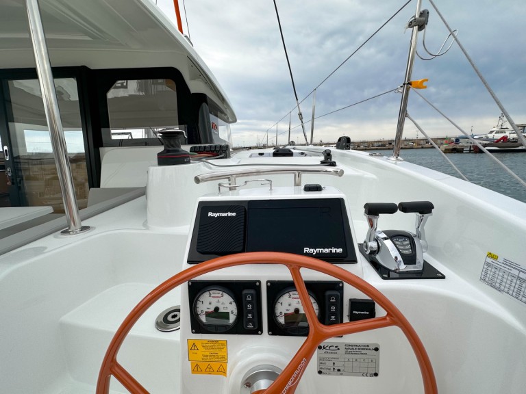 Louez un Excess Excess 11 3cabins à Palma de Majorque