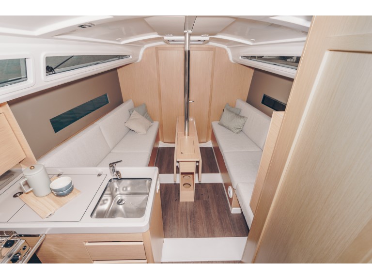 Louer Voilier avec ou sans skipper Bénéteau à Barcelone