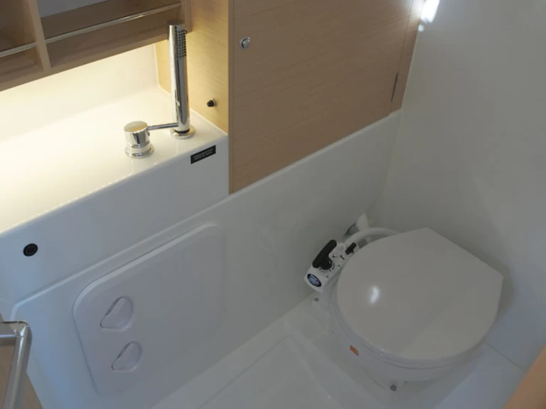 Location à Barcelone - Bénéteau Oceanis 30.1 sur SamBoat