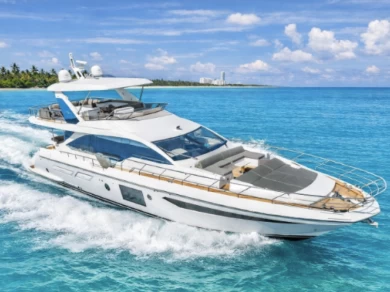 Yacht charter Miami - Azimut 72 Flybridge on SamBoat