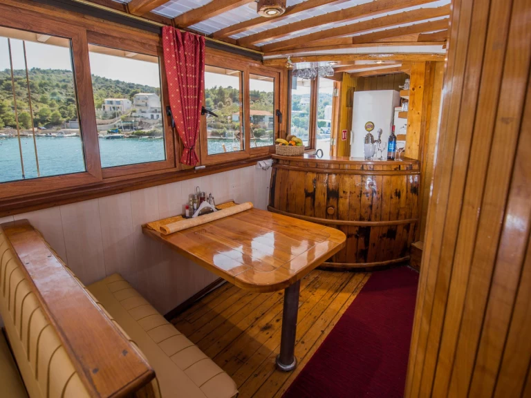 Location à Croatie -  Custom Built Aluminum Cutter NOVI DAN sur SamBoat