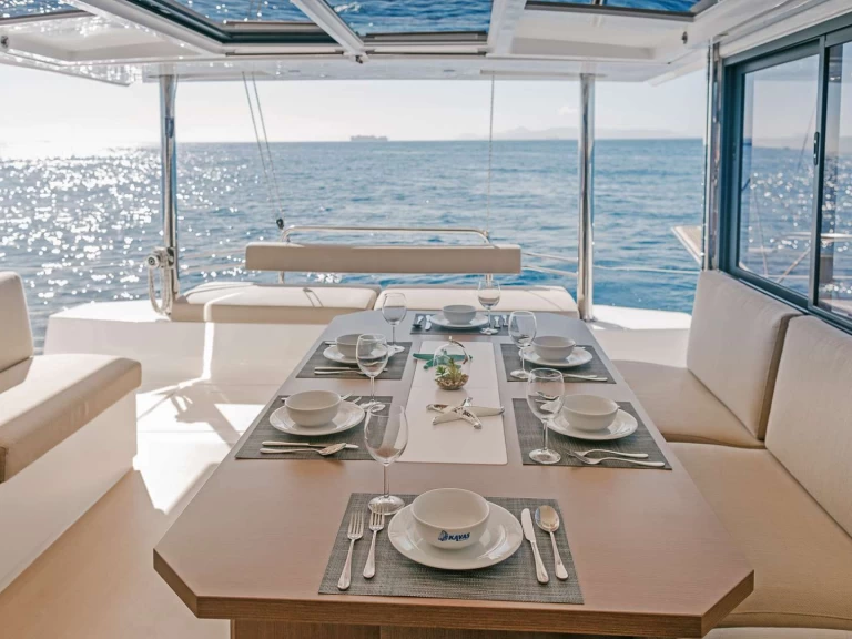 Location bateau Bali Kos 46.Cat12 à Álimos sur Samboat