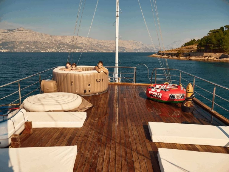 Location Yacht à Split -  Custom Built Aluminum Cutter TREBENNA