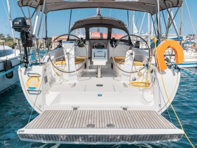 Yacht charter Rhodes (Ville) cheap Cruiser 41