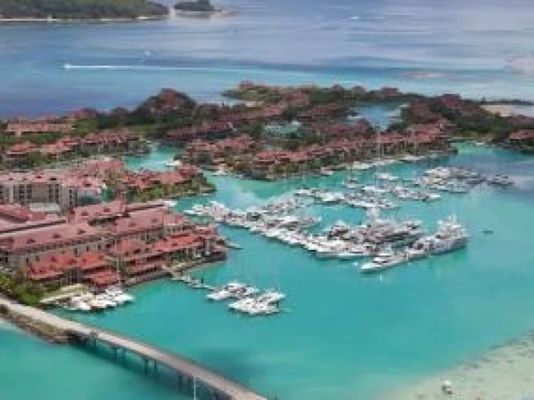 Sea Tribe Yachts Sea-Tribe DH550 a louer à Mahé