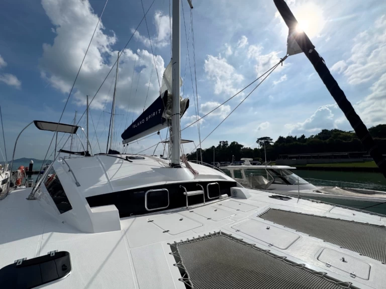 Location Catamaran Island Spirit Yachts avec permis