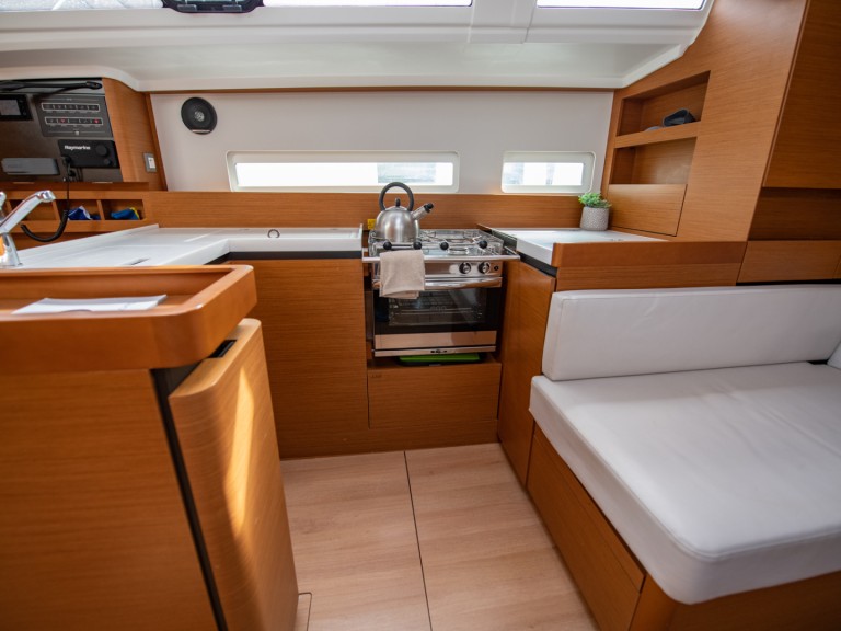 Location bateau Neo Klima pas cher Sun Odyssey 410
