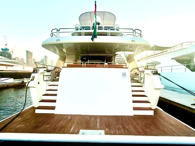 Location bateau Benetti Benetti 115 à Dubai Marina sur Samboat