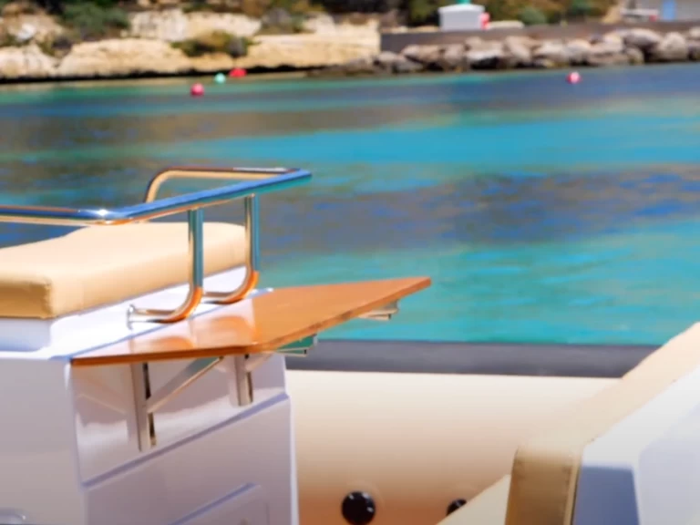 Location bateau Puerto Portals pas cher DR 760 FAMILY