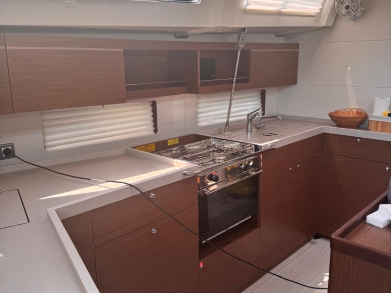 Location bateau Bénéteau Oceanis 46.1 à Split sur Samboat