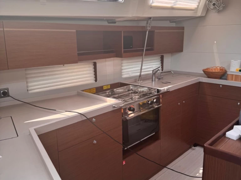 Location bateau Bénéteau Oceanis 46.1 à Split sur Samboat