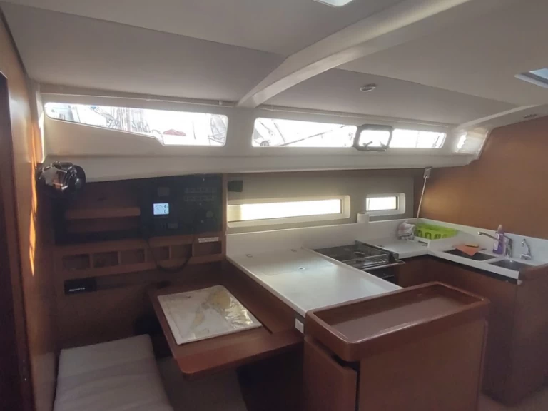 Location Voilier à Split - Jeanneau Sun Odyssey 440