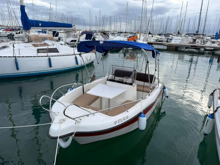 Location bateau Mareti 45O open à Roda de Barà sur Samboat