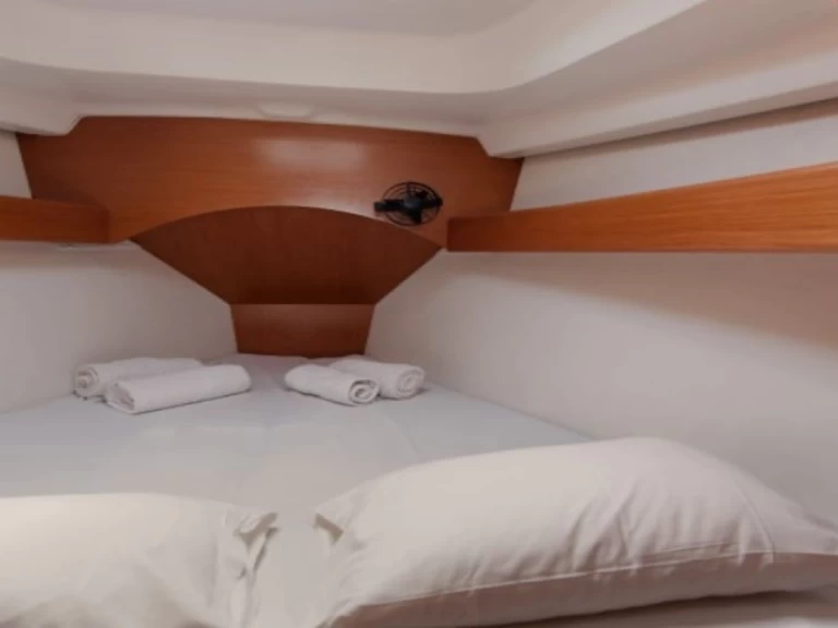 Louez un Bénéteau Cyclades 43.4 à Le Pirée