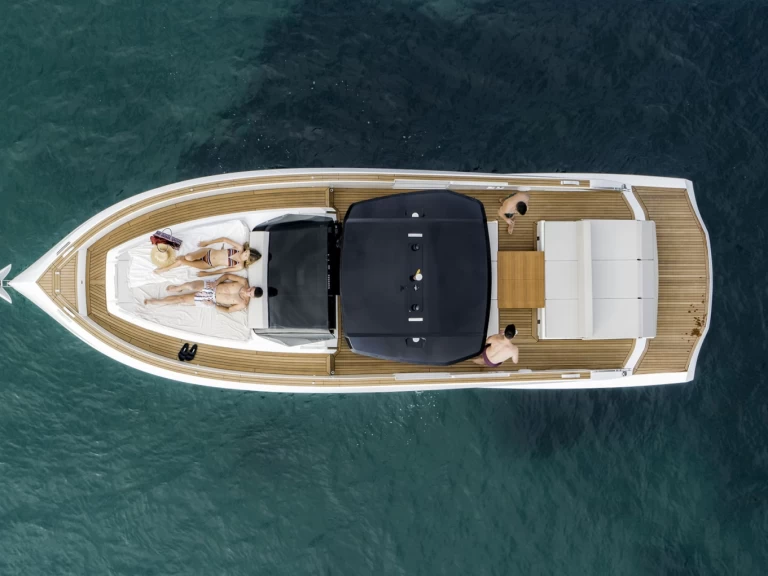 Location bateau Lagos pas cher 377 Coupe