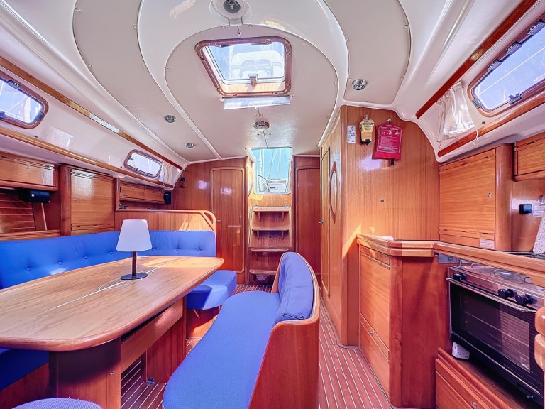 Location bateau Salamína pas cher Bavaria 42