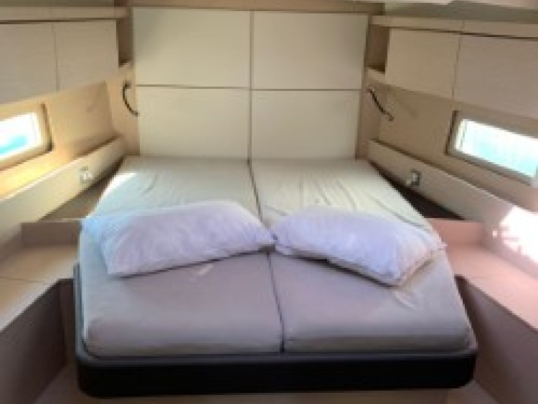 Voilier à louer à Álimos au meilleur prix