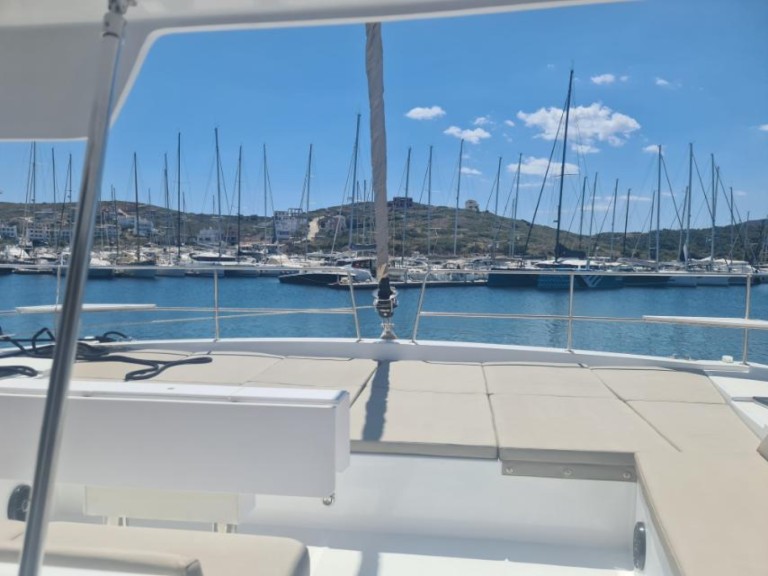 Louer Catamaran avec ou sans skipper Bali à Lávrio