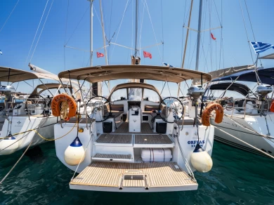 Bootsverleih Jeanneau Sun Odyssey 440 Lávrio Samboat